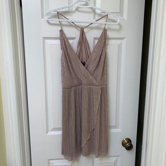 Sparkly mini dress (light pink/mauve) - Picture 4 of 6